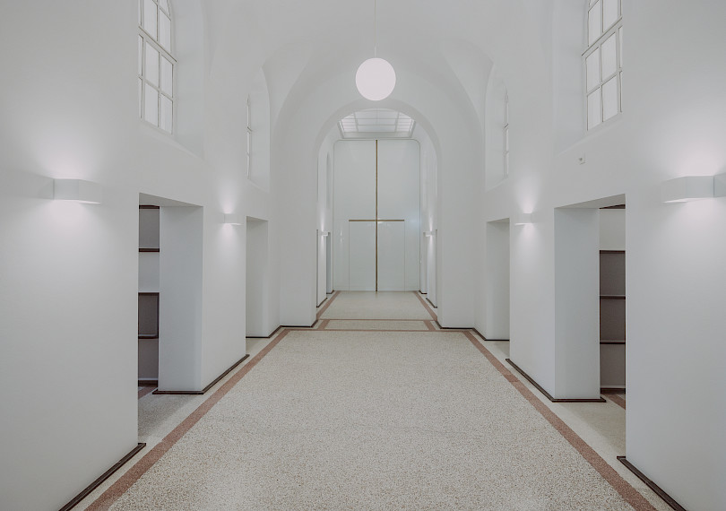 Katja Velmans – Kolumbarium